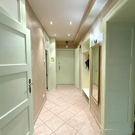 Apartment 15 - Duze Mieszkanie W Centrum Dla 9 Osob *